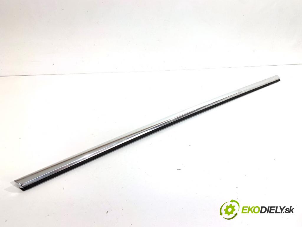 AUDI A5 F5 coupe 2017 140 kW 2.0 TDI 1968 lišta Sbírání: zadní část levý 8W8853763