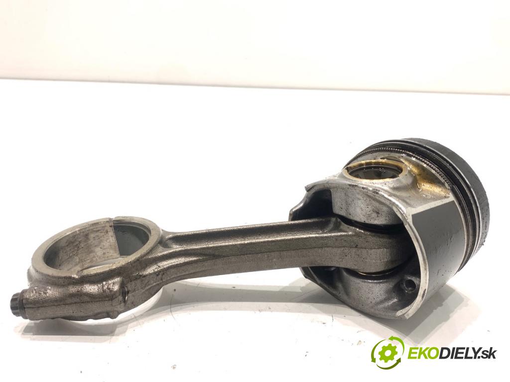 AUDI A5 F5 coupe 2017 140 kW 2.0 TDI 1968 PÍST: ojnice 04LA (Píst)