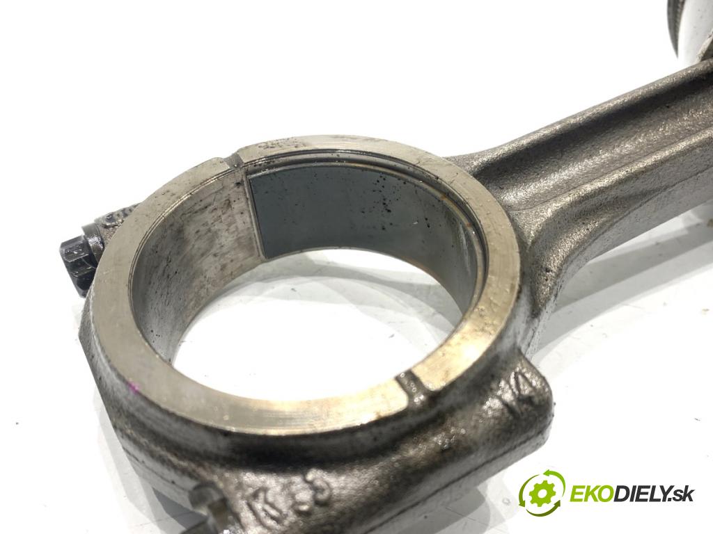 AUDI A5 F5 coupe 2017 140 kW 2.0 TDI 1968 PÍST: ojnice 04LA (Píst)