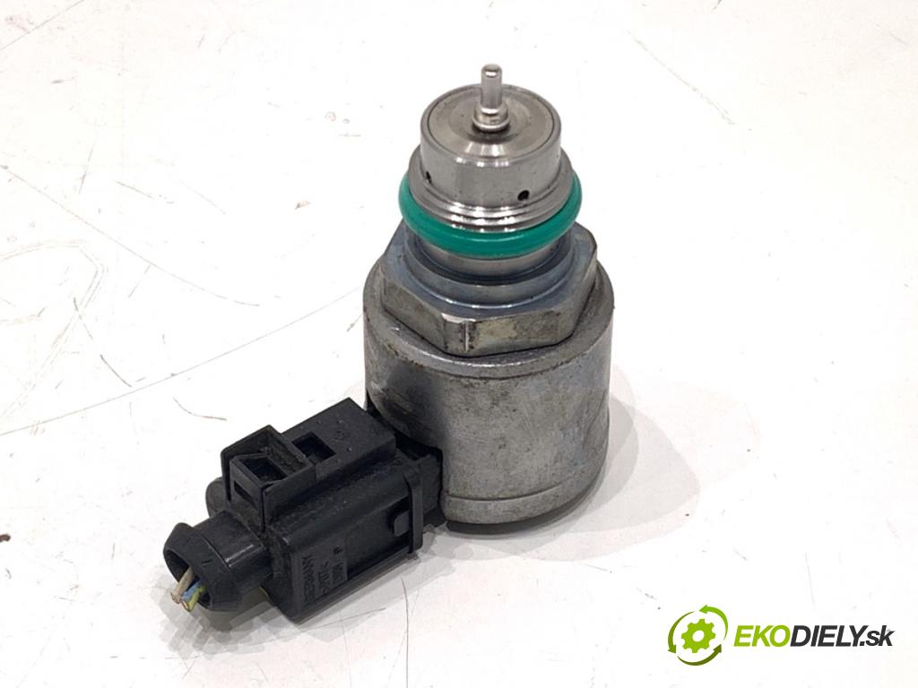 AUDI A5 F5 coupe 2017 140 kW 2.0 TDI 1968 Regulátor tlaku paliva 04L130764C (Palivový systém ostatní)