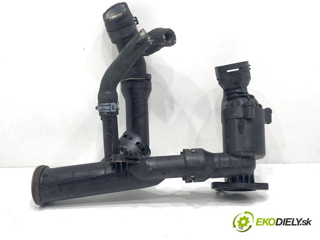 AUDI A5 F5 coupe 2017 140 kW 2.0 TDI 1968 Rozdeľovač vody 04L121111H