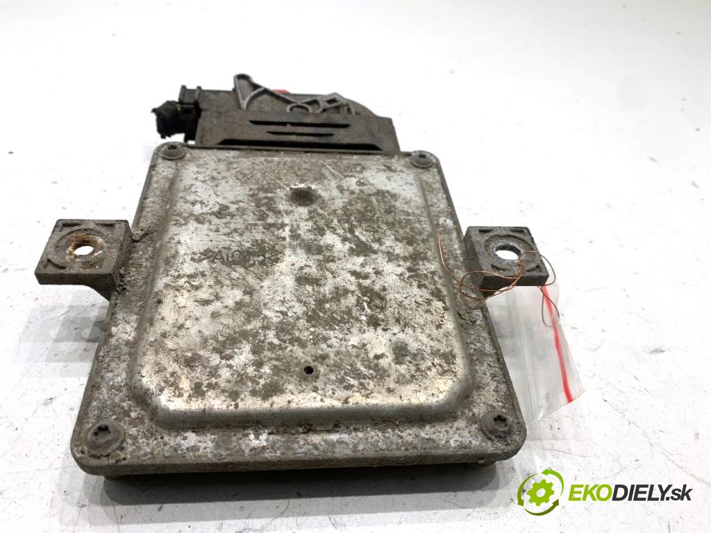 AUDI A5 F5 coupe 2017 140 kW 2.0 TDI 1968 Modul SCR: 4M0907355B