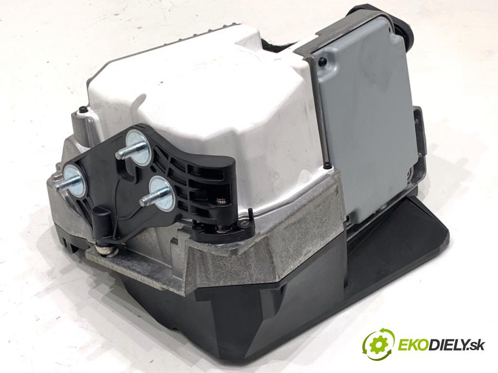 AUDI A5 F5 coupe 2017 140 kW 2.0 TDI 1968 Dislpej HEAD UP 8W6919617