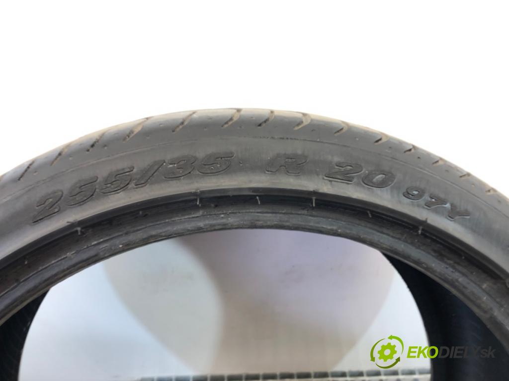 --- ---      PNEUMATIKY: 2X 255/35 20" PIRELLI