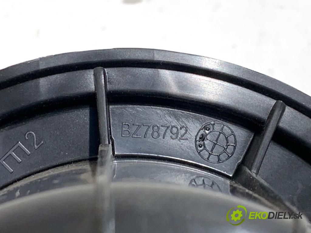 OPEL CROSSLAND SUV 2024 81 kW 1.2 (75) 1199 ventilátor kúrenia HB613001