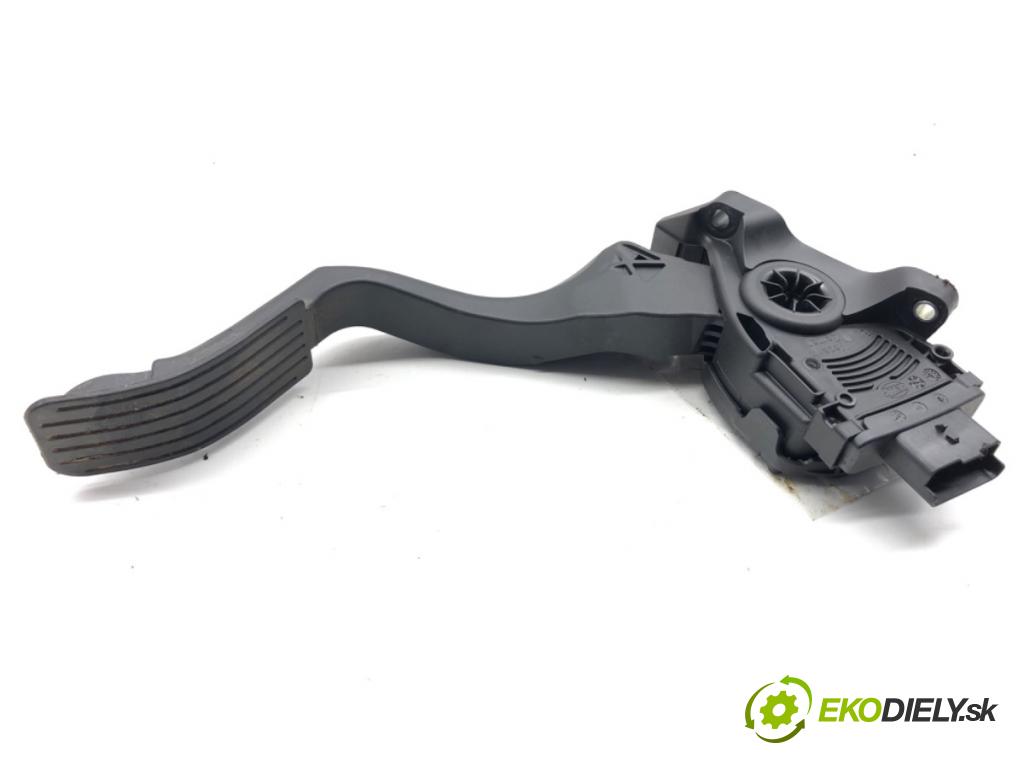 OPEL CROSSLAND SUV 2024 81 kW 1.2 (75) 1199 potenciometr plynového pedálu 9835904480 (Potenciometr plynového pedálu)