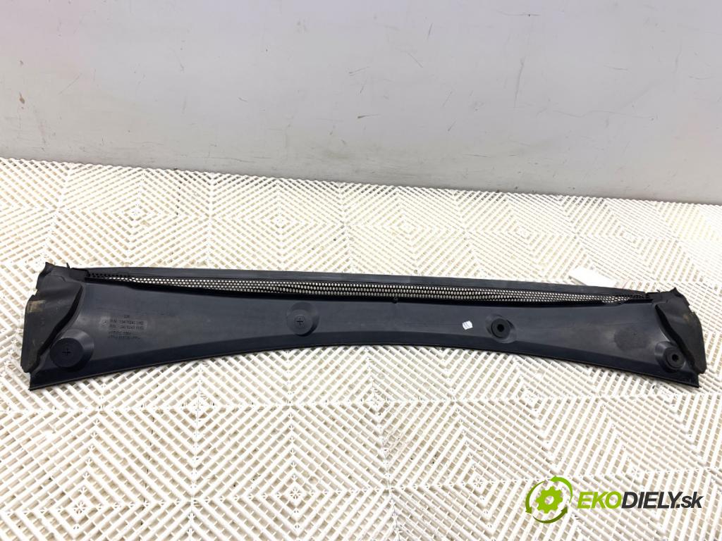 OPEL CROSSLAND SUV 2024 81 kW 1.2 (75) 1199 torpédo plast pod čelní okno 13476245 (Plast pod čelním sklem)