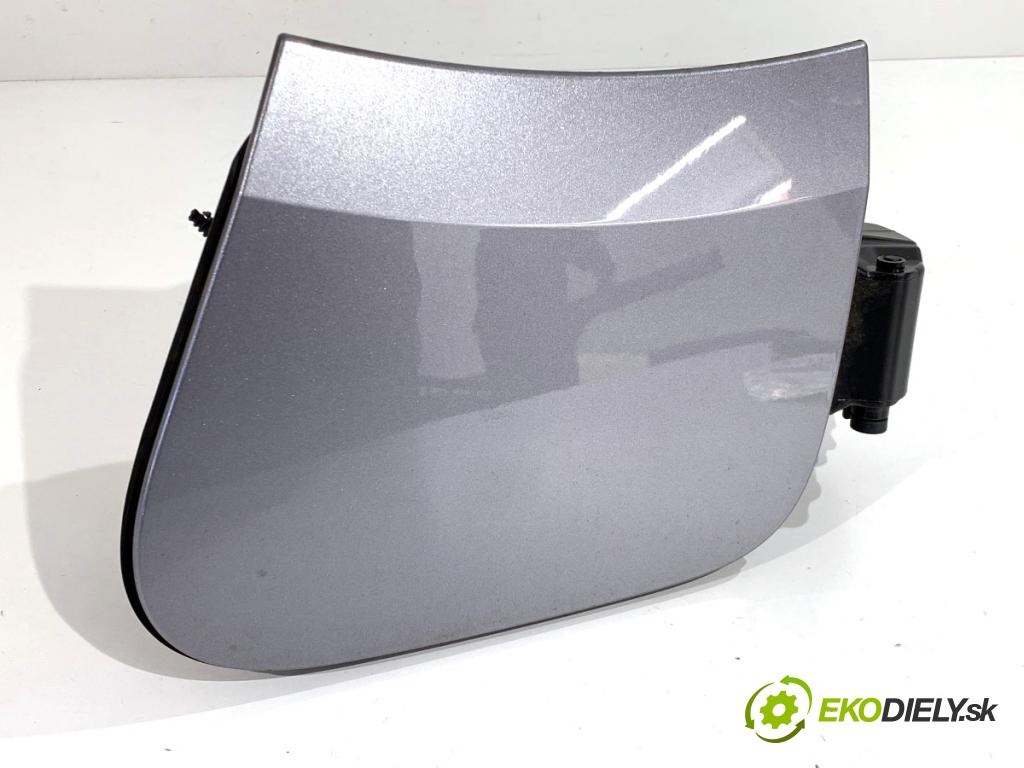 OPEL CROSSLAND SUV 2024 81 kW 1.2 (75) 1199 dvířka nádrže paliva 13461777 (Klika dveří ostatní)