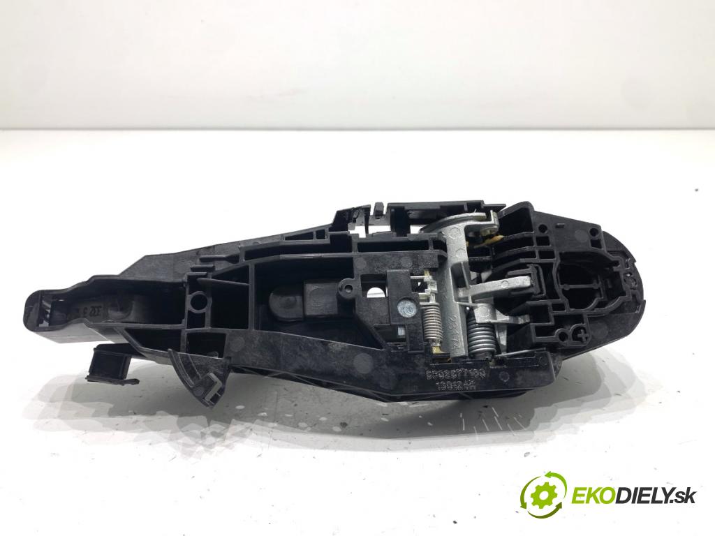 OPEL CROSSLAND SUV 2024 81 kW 1.2 (75) 1199 Kľučka vonkajšia pravy predný