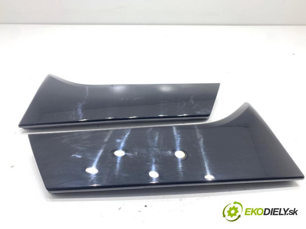 OPEL CROSSLAND SUV 2024 81 kW 1.2 (75) 1199 zadní část - čelo dveří zadní část lišta 