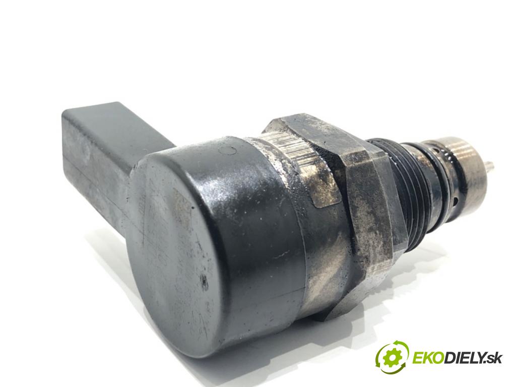 MERCEDES-BENZ S212 Kombi 2010 170 kW E 350 CDI 4-matic (212.289) 2987 Regulátor tlaku paliva A6420700146 (Palivový systém ostatné)