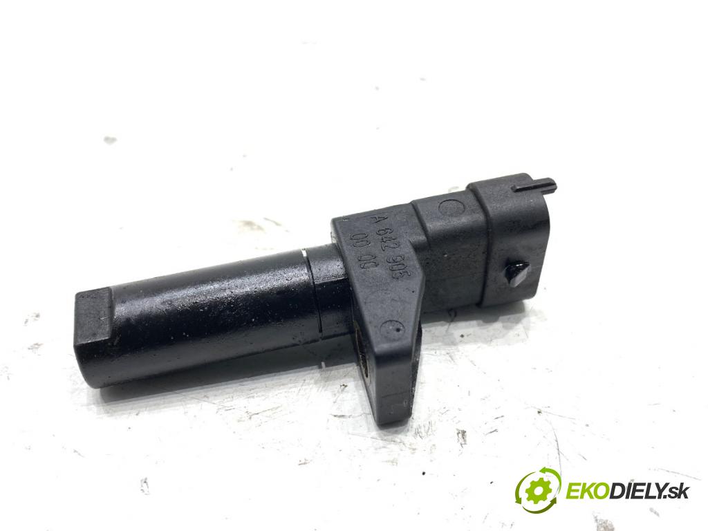 MERCEDES-BENZ S212 Kombi 2010 170 kW E 350 CDI 4-matic (212.289) 2987 snímač pozice hřídele klikového A6429050000 (Snímač polohy klikového hřídele)