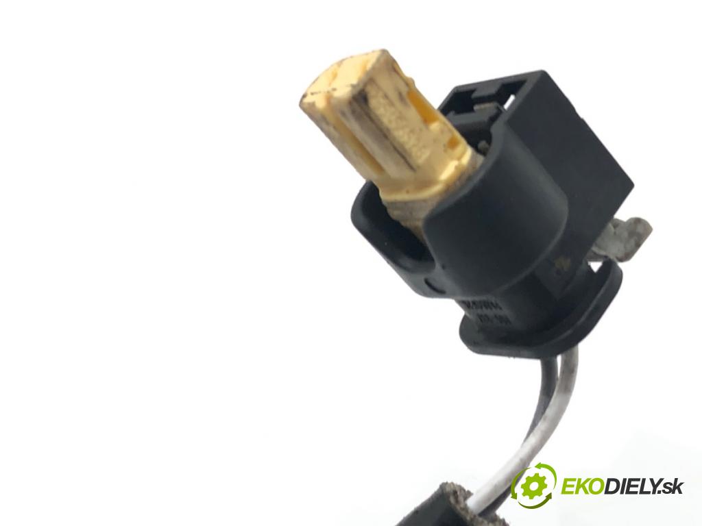 MERCEDES-BENZ S212 Kombi 2010 170 kW E 350 CDI 4-matic (212.289) 2987 Snímač teploty spalín  (Snímač)