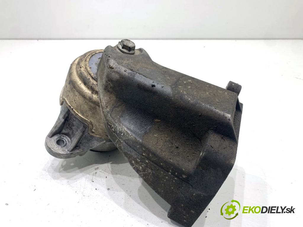 MERCEDES-BENZ S212 Kombi 2010 170 kW E 350 CDI 4-matic (212.289) 2987 Držiak Motor A6422233004