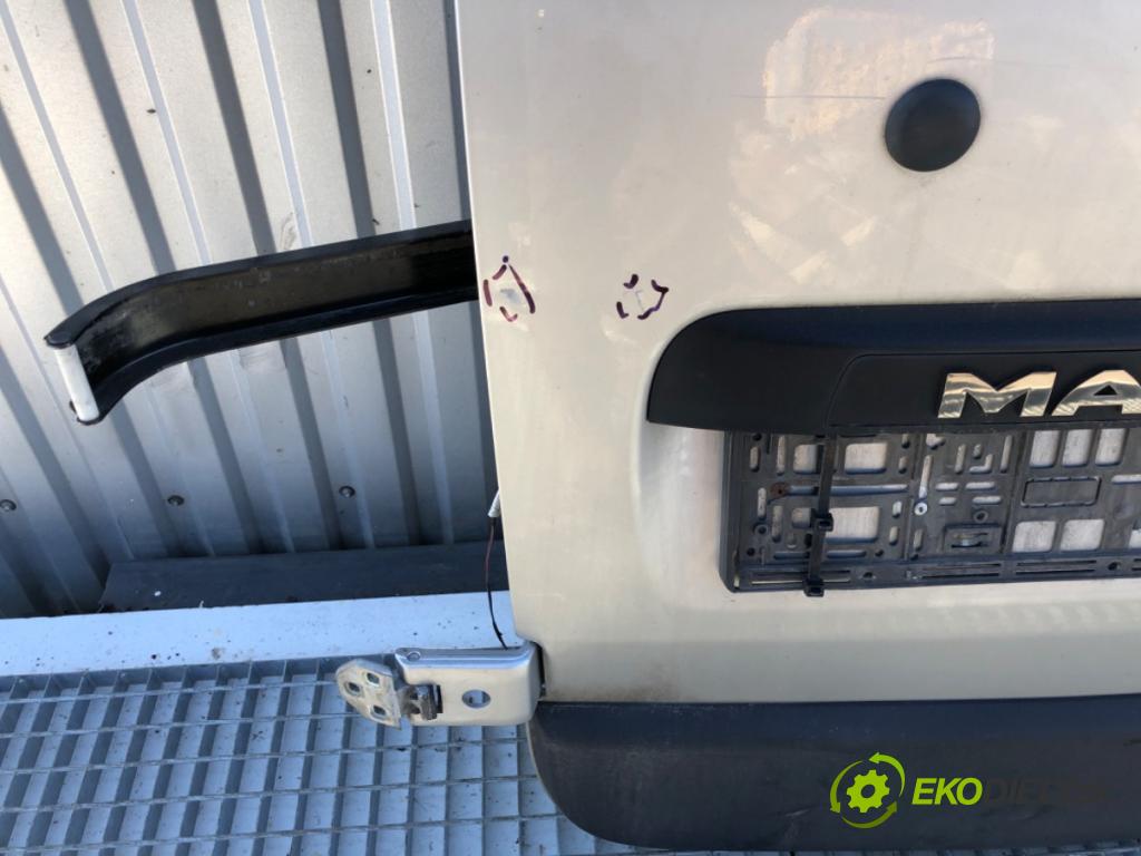 RENAULT MASTER III Autobus 2019 125 kW 2.3 dCi 170 FWD (JV0L) 2298 Dvere ľavy zad