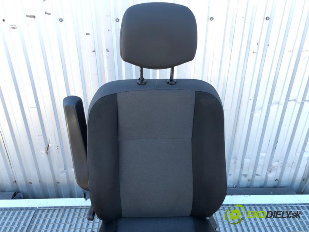 RENAULT MASTER III Autobus 2019 125 kW 2.3 dCi 170 FWD (JV0L) 2298 Sedadlo ľavy predný