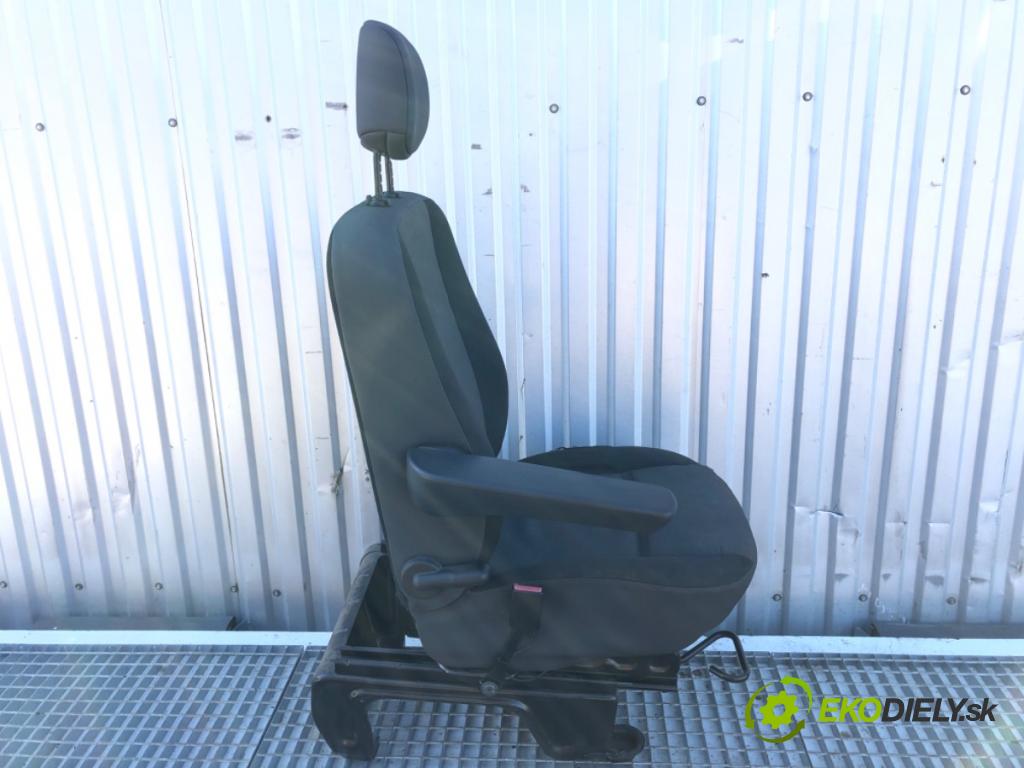 RENAULT MASTER III Autobus 2019 125 kW 2.3 dCi 170 FWD (JV0L) 2298 Sedadlo ľavy predný