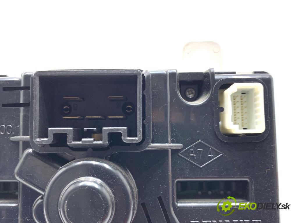 RENAULT MASTER III Autobus 2019 125 kW 2.3 dCi 170 FWD (JV0L) 2298 Panel ovládania kúrenia 275107490R (Prepínacie páčky pod volantom)