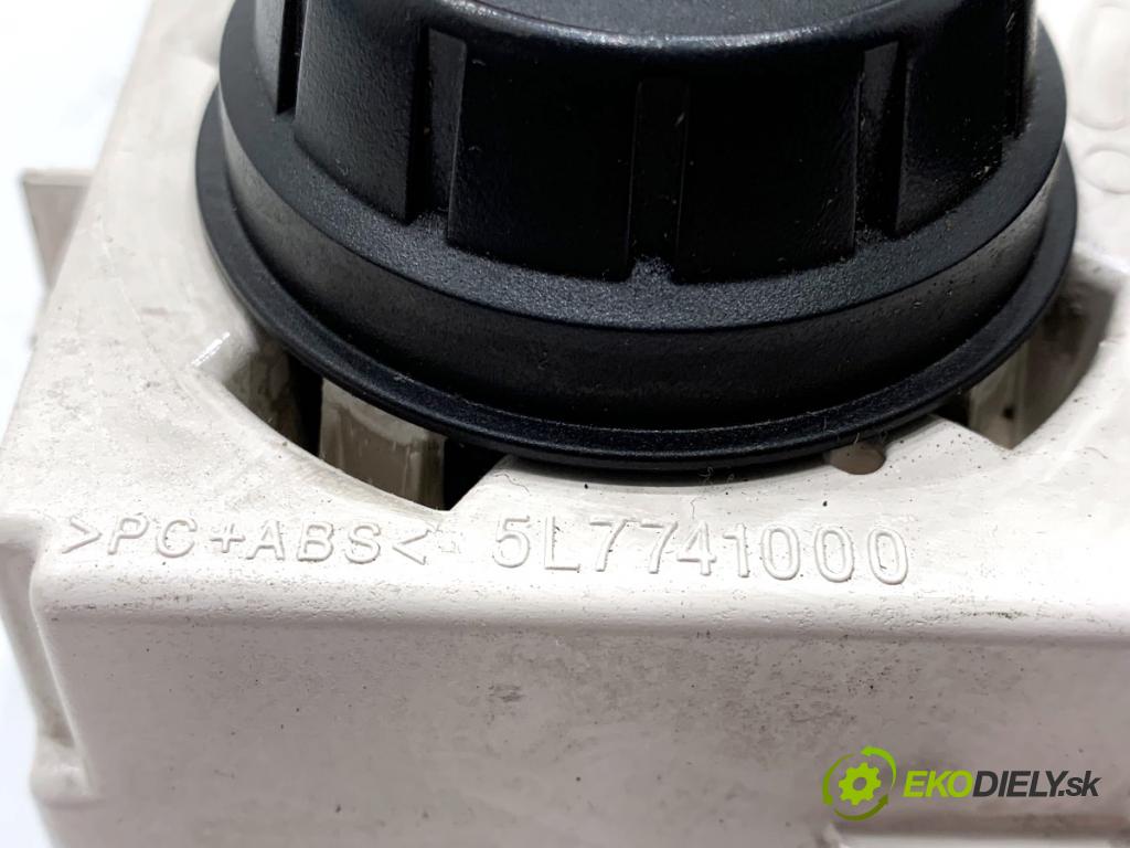 RENAULT MASTER III Autobus 2019 125 kW 2.3 dCi 170 FWD (JV0L) 2298 Panel ovládania kúrenia 275107490R (Prepínacie páčky pod volantom)