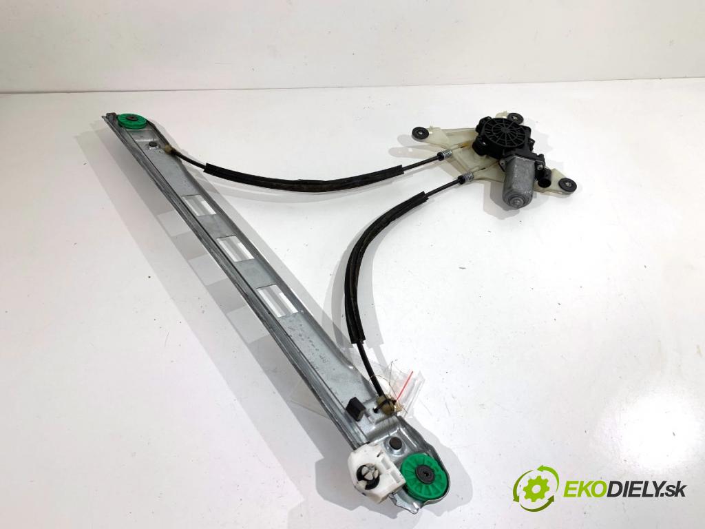 RENAULT MASTER III Autobus 2019 125 kW 2.3 dCi 170 FWD (JV0L) 2298 mechanismus okna pravý přední část