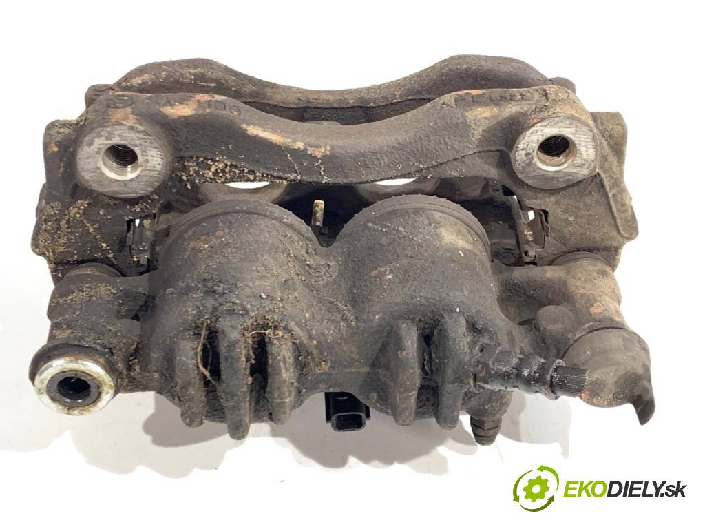 RENAULT MASTER III Autobus 2019 125 kW 2.3 dCi 170 FWD (JV0L) 2298 brzdič třmen přední část levý  (Klika dveří ostatní)