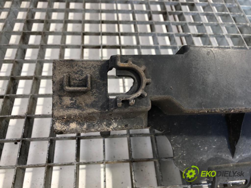 RENAULT MASTER III Autobus 2019 125 kW 2.3 dCi 170 FWD (JV0L) 2298 výztuha nárazníka zadní část 850900005R (Zadní výztuha)