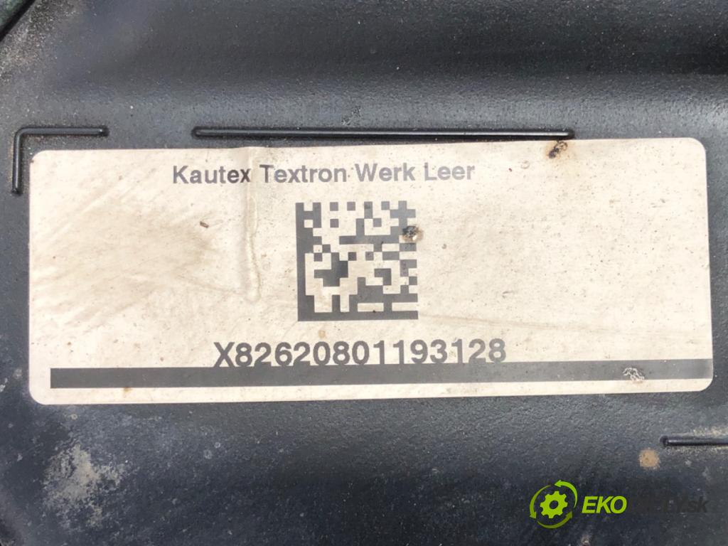 RENAULT MASTER III Autobus 2019 125 kW 2.3 dCi 170 FWD (JV0L) 2298 Nádržka SCR: 172A22038R