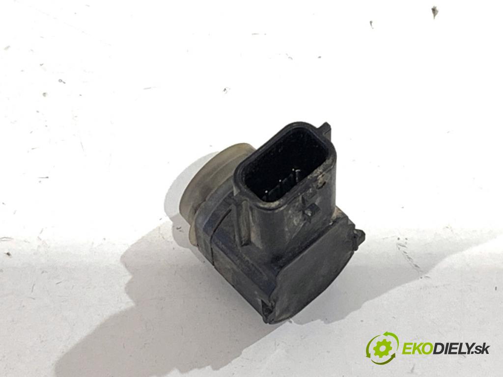 RENAULT MASTER III Autobus 2019 125 kW 2.3 dCi 170 FWD (JV0L) 2298 Snímač PDC 284429097R