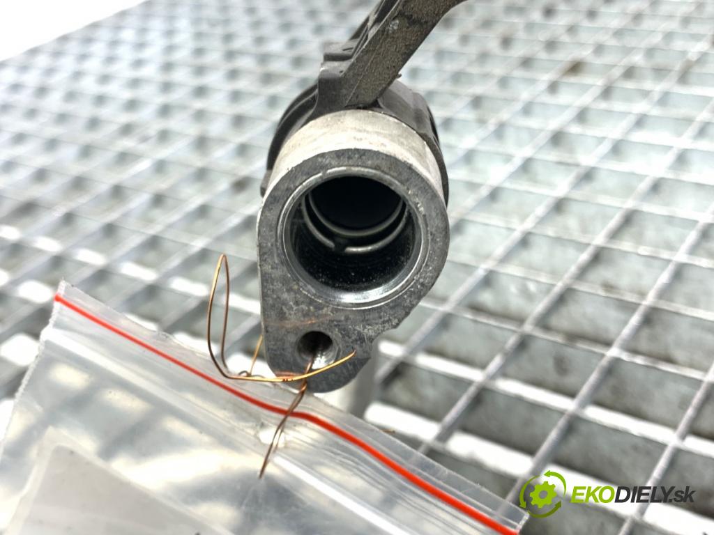 RENAULT MASTER III Autobus 2019 125 kW 2.3 dCi 170 FWD (JV0L) 2298 rúrka klimatizácie 924800018R (Rúrka klimatizácie)