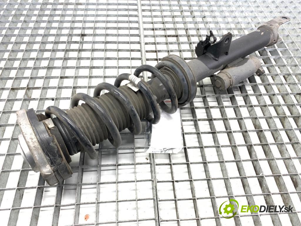 BMW G31 Kombi 2020 140 kW 520 d 1995 Tlmič ľavy predný