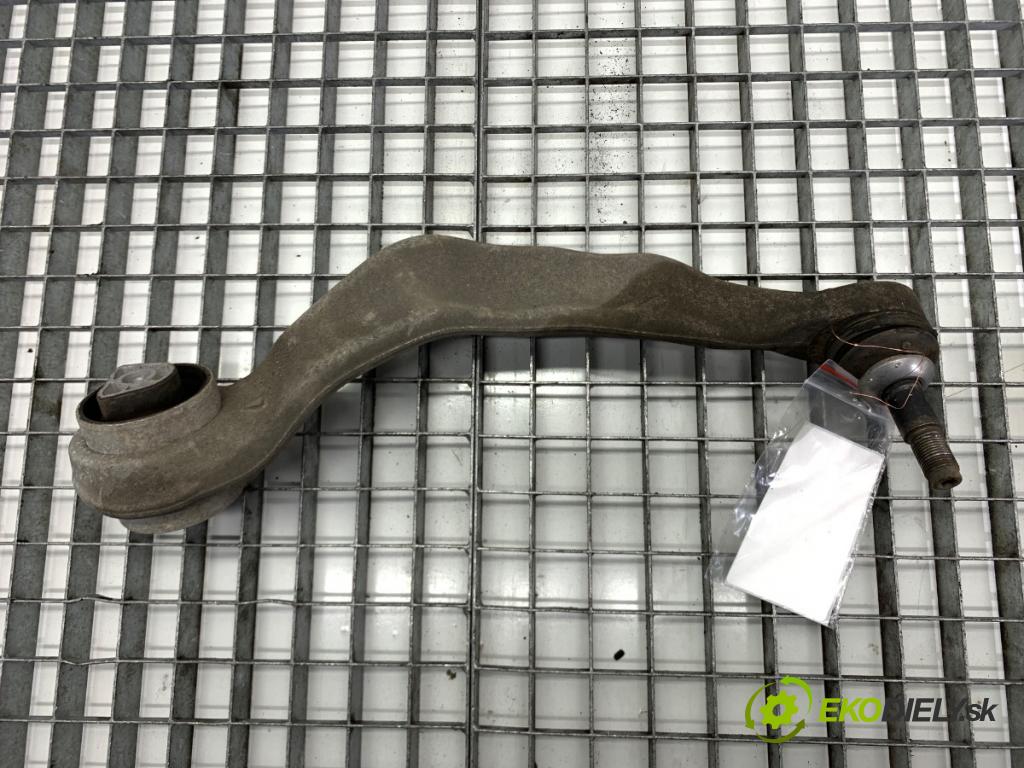 BMW G31 Kombi 2020 140 kW 520 d 1995 Rameno pravy predný 