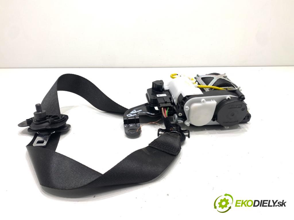 BMW G31 Kombi 2020 140 kW 520 d 1995 držák bezpečnost pravý přední část 7430110