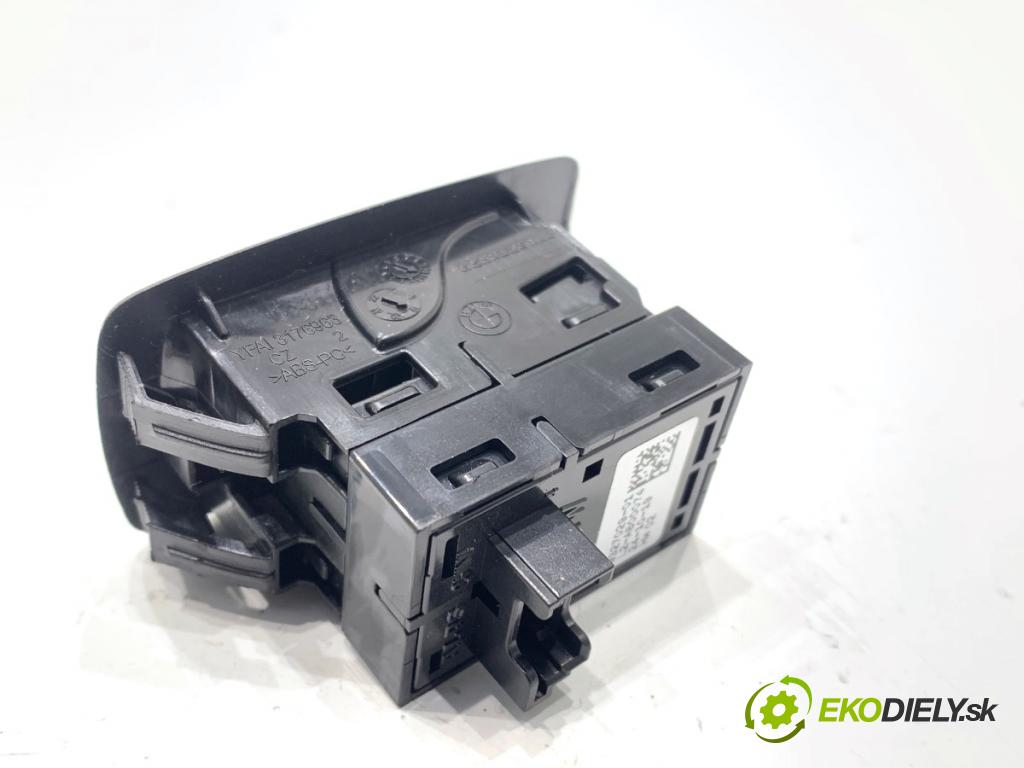 BMW G31 Kombi 2020 140 kW 520 d 1995 vypínač otvárania dverí 9327029