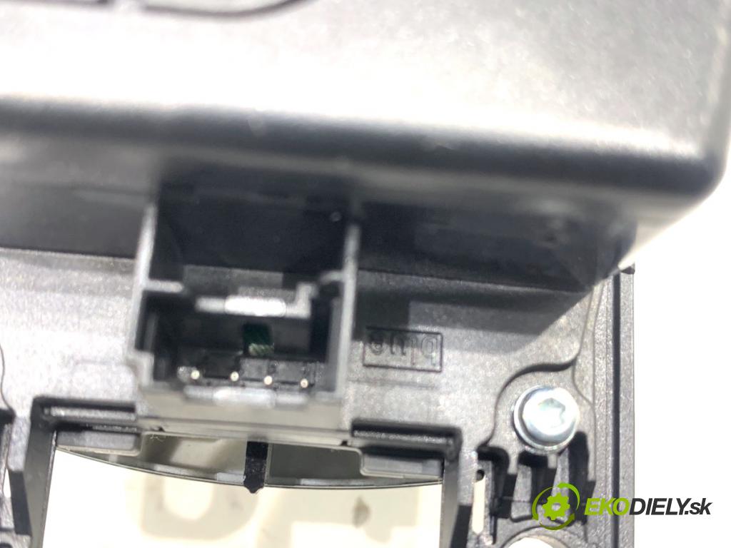 BMW G31 Kombi 2020 140 kW 520 d 1995 násada, držadlo IDRIVE 5A0DC86