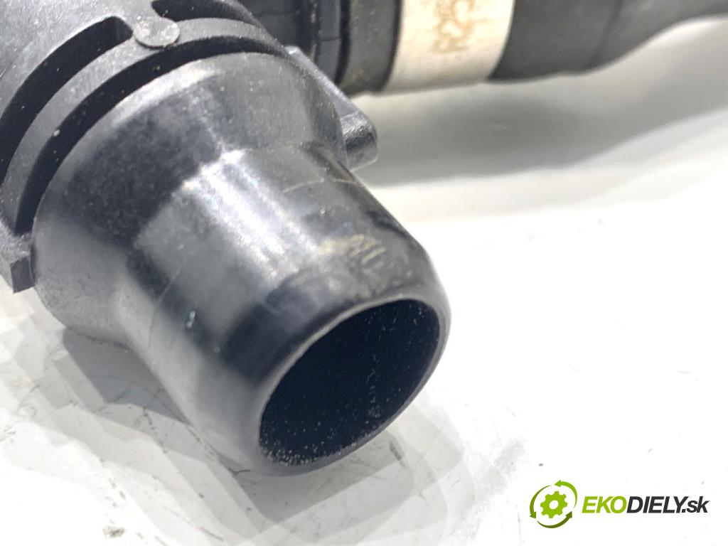 BMW G31 Kombi 2020 140 kW 520 d 1995 Rúra vody 8597660