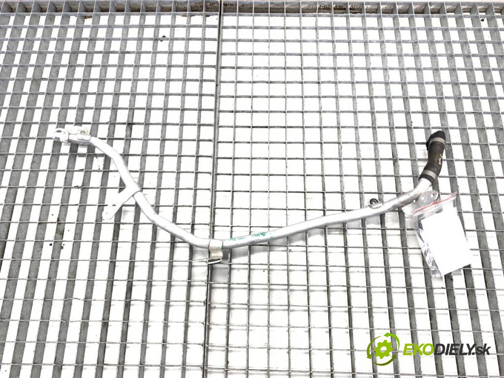 BMW G31 Kombi 2020 140 kW 520 d 1995 Rúra vody 8596345