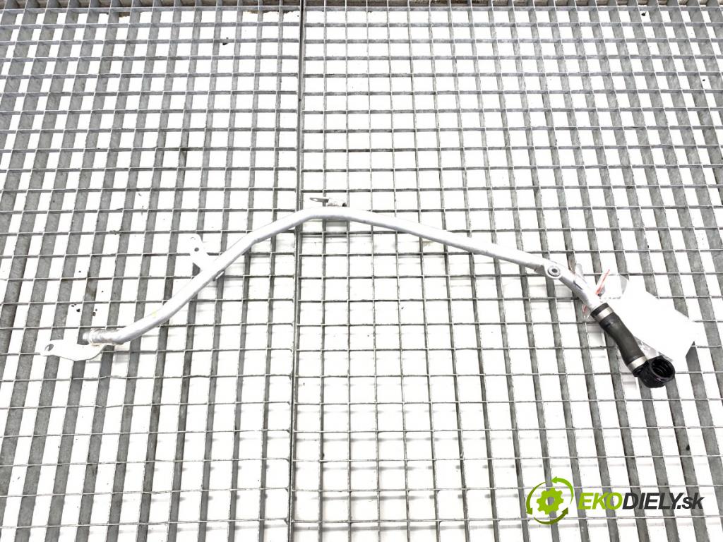 BMW G31 Kombi 2020 140 kW 520 d 1995 Rúra vody 8596345