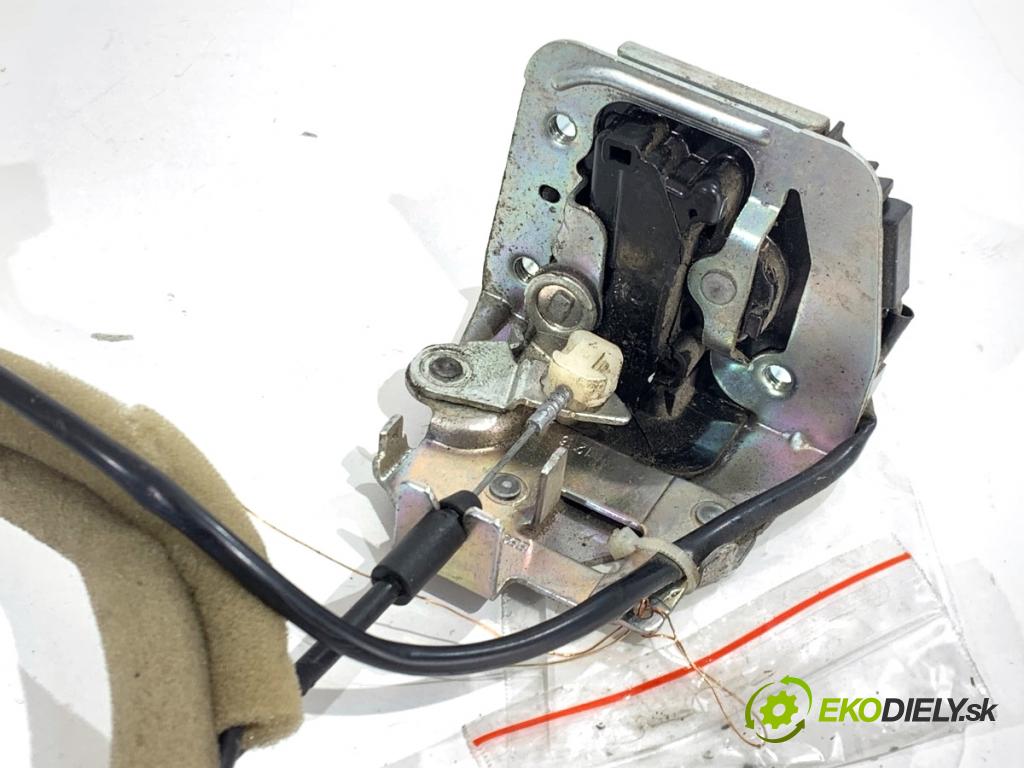 RENAULT MASTER III Autobus 2019 125 kW 2.3 dCi 170 FWD (JV0L) 2298 zámok Dvere 825020011R