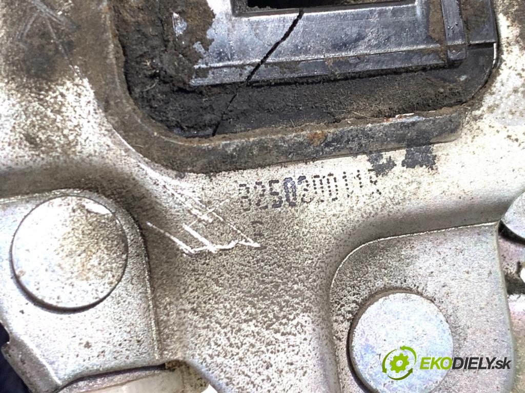 RENAULT MASTER III Autobus 2019 125 kW 2.3 dCi 170 FWD (JV0L) 2298 zámok dveře 825020011R