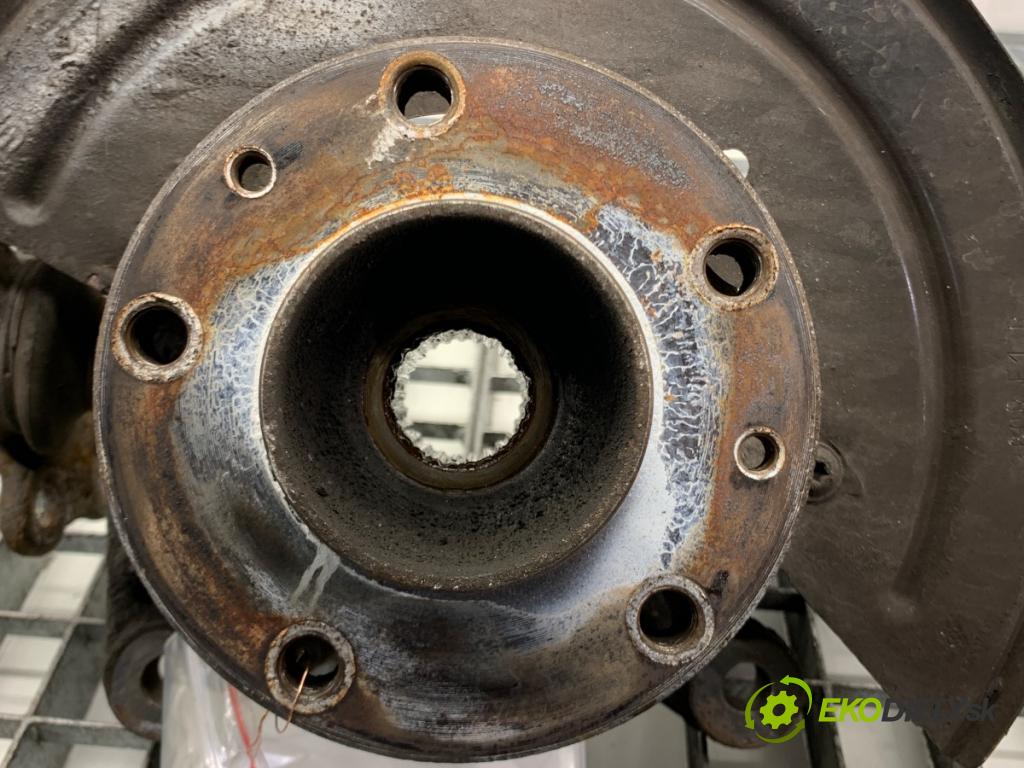 DACIA DUSTER SUV 2011 66 kW 1.5 dCi (HSAJ) 1461 náboj pravy predný