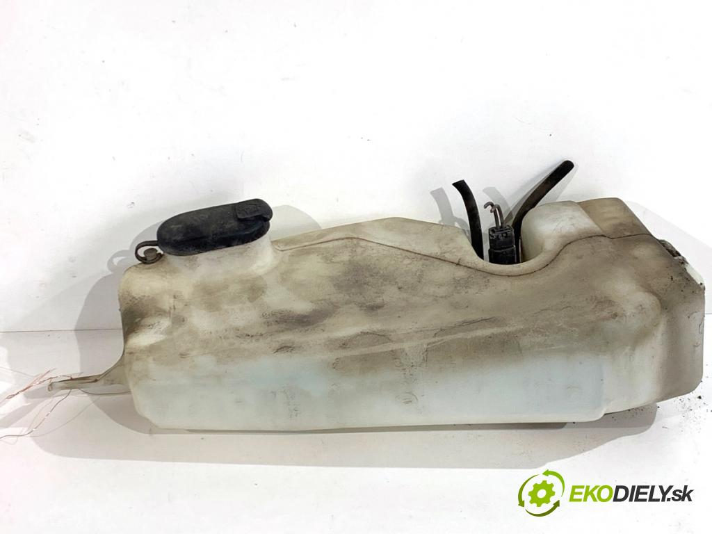 DACIA DUSTER SUV 2011 66 kW 1.5 dCi (HSAJ) 1461 Nádržka ostrekovačov 8200210002