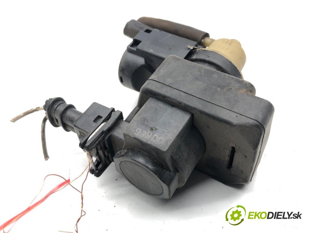 DACIA DUSTER SUV 2011 66 kW 1.5 dCi (HSAJ) 1461 Ventil tlaku 8200486 (Ventil)