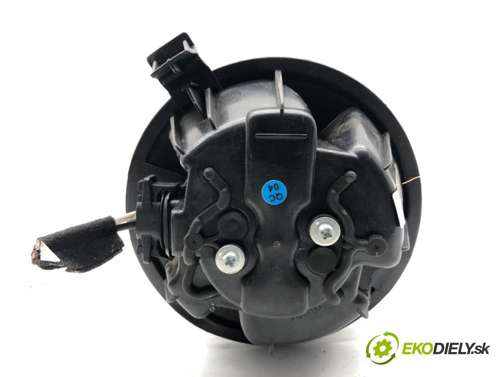 DACIA DUSTER SUV 2011 66 kW 1.5 dCi (HSAJ) 1461 ventilátor kúrenia