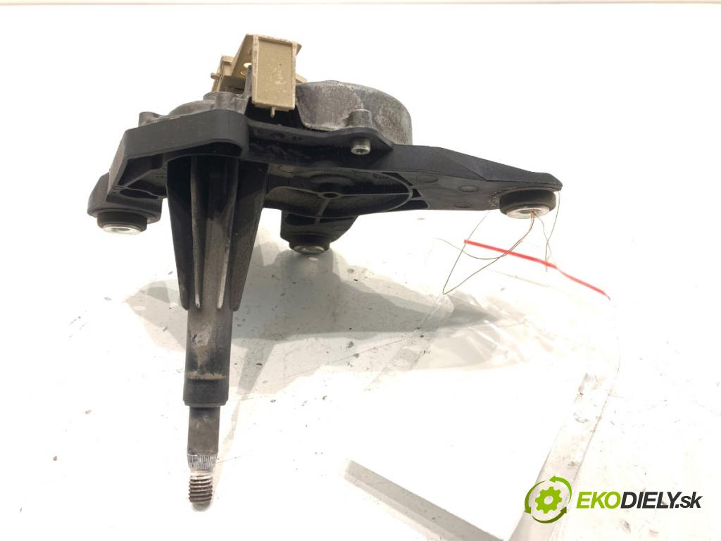 DACIA DUSTER SUV 2011 66 kW 1.5 dCi (HSAJ) 1461 Motor stieračov zad 8200734582C