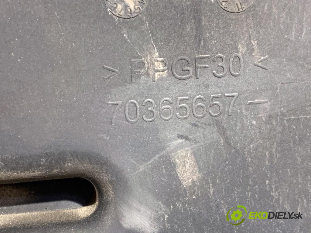 DACIA DUSTER SUV 2011 66 kW 1.5 dCi (HSAJ) 1461 obal filtra vzduchu 8200882115 (Kryt vzduchového filtru)