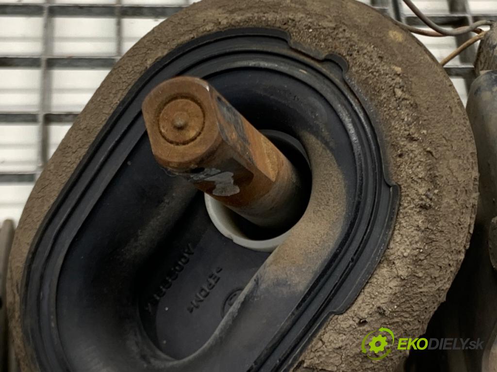 DACIA DUSTER SUV 2011 66 kW 1.5 dCi (HSAJ) 1461 řízení volantu řízení 490010125R