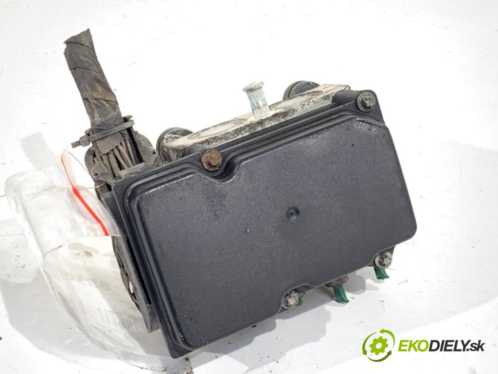 DACIA DUSTER SUV 2011 66 kW 1.5 dCi (HSAJ) 1461 Pumpa ABS 8200846463 (Pumpa ABS)