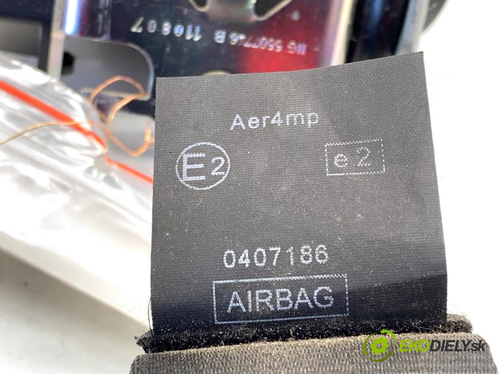 DACIA DUSTER SUV 2011 66 kW 1.5 dCi (HSAJ) 1461 držák bezpečnost pravý přední část 609979300