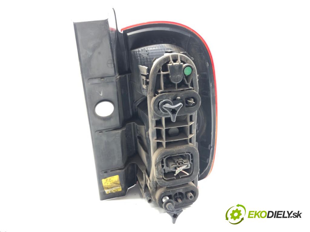 DACIA DUSTER SUV 2011 66 kW 1.5 dCi (HSAJ) 1461 Svetlo ľavy zad 265550035R