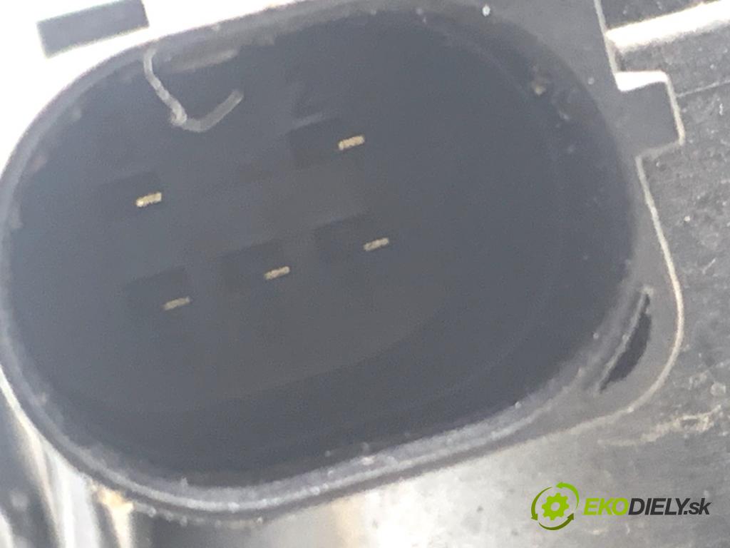 DACIA DUSTER SUV 2011 66 kW 1.5 dCi (HSAJ) 1461 Chladič EGR 8200912059